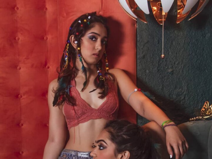 Aamir Khan’s Daughter Ira Khan Goes BOLD For Her HOT Photo-shoot, Flaunts Her Curves, See PIC PIC: Aamir Khan’s Daughter Ira Khan Goes BOLD For Photo-shoot, Flaunts Her Curves