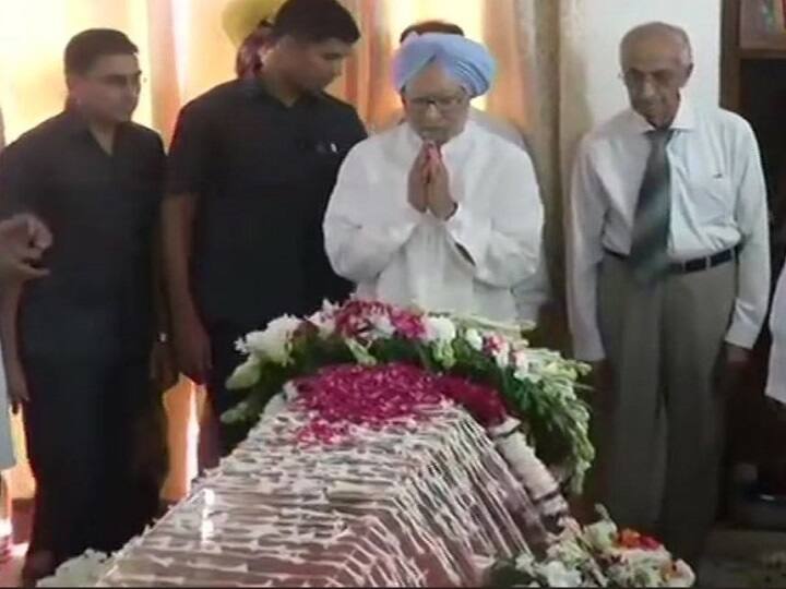 Sushma Swaraj was exceptionally talented: Former Prime Minister Manmohan Singh Sushma Swaraj was exceptionally talented: Former Prime Minister Manmohan Singh