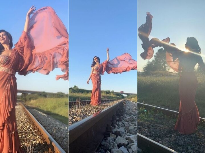 Khatron Ke Khiladi 10: TV Actress Karishma Tanna Looks Stunningly Gorgeous While Posing In Sari On A Railway Track!  Khatron Ke Khiladi 10: TV Actress Karishma Tanna Looks Stunningly Gorgeous While Posing In Sari On A Railway Track!