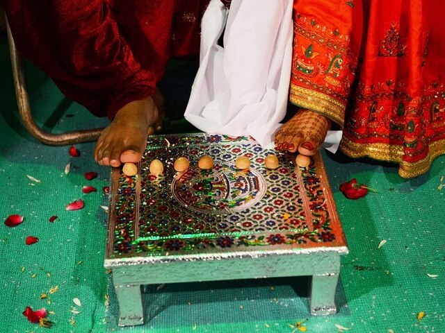 Greater Noida: Female Cop Marries Gangster; 'Action Likely Against Her' Says UP Police Greater Noida: Female Cop Marries Gangster; 'She'll Face Action' Says UP Police