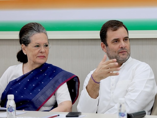 Congress Forms 5 Region-Wise Groups To Elect New Party President CWC meeting Congress President Delhi Rahul Gandhi Priyanka Gandhi