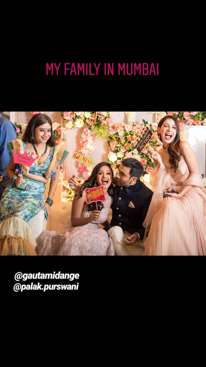 The beautiful actress shared several gorgeous pictures on her Instagram story, making her fans go aww. 