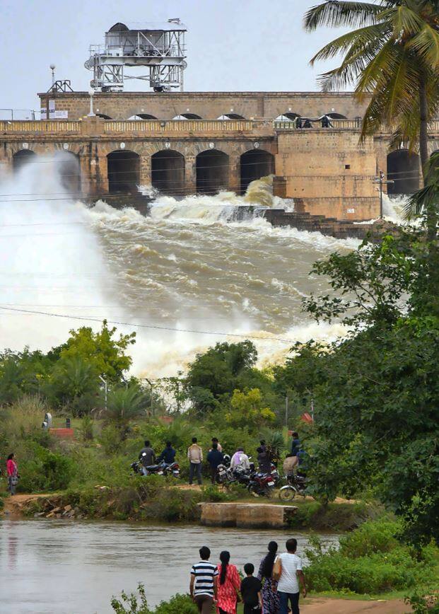 While the Safdarjung observatory recorded 3.2 mm rainfall, the Palam and the Ridge area observatories received 5.1 mm and 1.2 mm downpour respectively. /PTI IMAGE