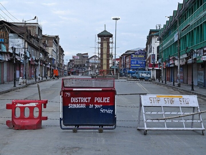 Restrictions In Jammu Lifted, To Continue In Some Places In Kashmir: J&K ADG Restrictions In Jammu Lifted, To Continue In Some Places In Kashmir: J&K ADG