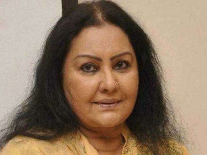 RIP! Veteran Film & TV Actress Vidya Sinha Who Was On Ventilator Dies Today!