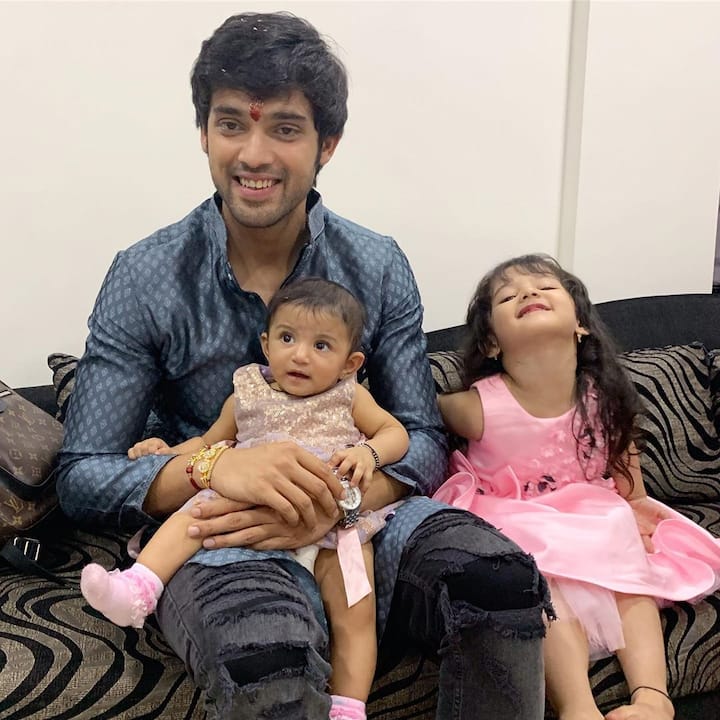 The caption for the post read, ‘’ When we turn out to be Santa Claus for our sisters ???? #giftsday #homecoming #rakhispecial #pune.’’