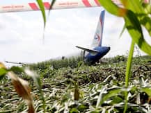 \'I Didn\'t Feel Any Fear\': Russian Plane Crash-Lands In Cornfield, Pilot Saves Life Of 233 On Board Passengers