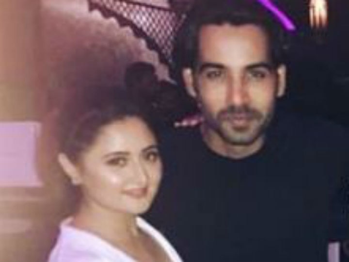 Uttaran TV Actress Rashami Desai DATING Actor Arhaan Khan After Divorce With Nandish Sandhu!  After UGLY DIVORCE, TV Actress Rashami Desai Finds LOVE AGAIN; DATING This Model-Actor!