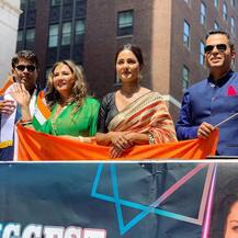 PICS: ‘Kasautii 2’ Actress Hina Khan Looks STUNNING In Saree As She Attends India Day Parade In New York
