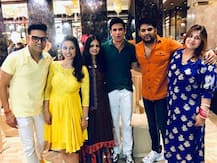 PICS: Kapil Sharma Along With Pregnant Wife Ginni & Entire \'The Kapil Sharma Show\' Team Attend Baby Shower Of A Friend!