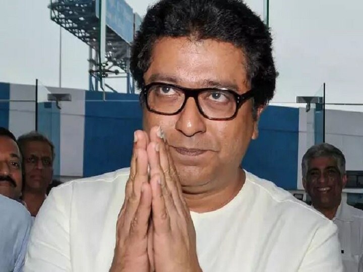 IL&FS Case: Raj Thackeray Reaches ED Office With Family In Tow IL&FS Case: Raj Thackeray Reaches ED Office With Family In Tow