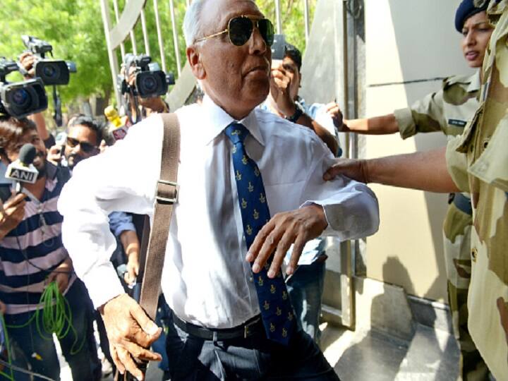 S P Tyagi, former Air Force chief, was arrested by the CBI in December 2016 for his alleged involvement in the Rs 450 crore AgustaWestland VVIP chopper deal bribery case. Tyagi, who retired in 2007, was the first chief of the Indian Air Force to be chargesheeted in a corruption or a criminal case by the CBI. (File Photo/ Getty)