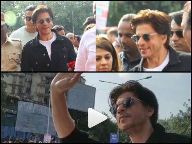 Shah Rukh Khan Launches Heritage Postal Stamp Of Bandra Station Shah Rukh Khan Launches Heritage Postal Stamp Of Bandra Station (PICS)