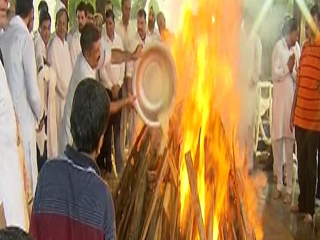 Former Finance Minister Arun Jaitely Cremated With State Honours Former Finance Minister Arun Jaitely Cremated With State Honours