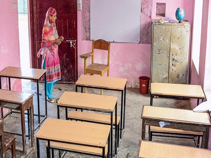 Jammu And Kashmir: Schools Open But Students Play Shy Jammu And Kashmir Situation: Schools Open But Students Play Shy