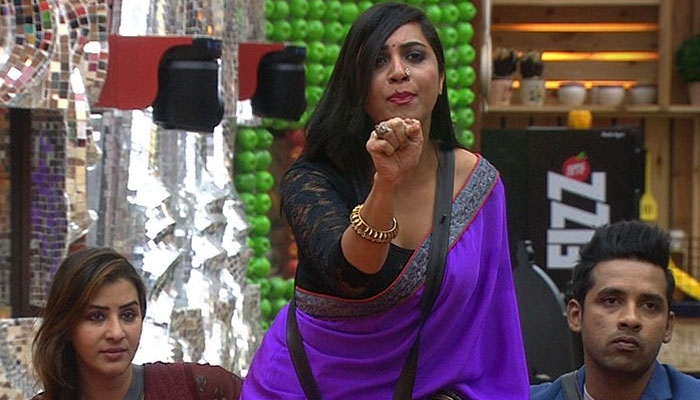PICS: Bigg Boss 11's Arshi Khan Starts Shooting For Her New 'Colors' Show; Shares Her First Look On Social Media!