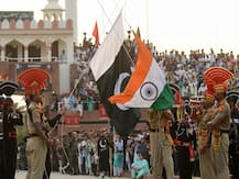 After Imran Khan\'s Nuke Threat, Pakistan Minister Predicts Full Blown War With India In Oct-Nov