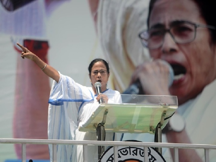 Mamata Govt To Table Anti-Lynching Bill In Bengal; Accused To Get Life Term, Fine Up To Rs 5 Lakh Mamata Govt To Table Anti-Lynching Bill In Bengal; Accused To Get Life Term, Fine Up To Rs 5 Lakh