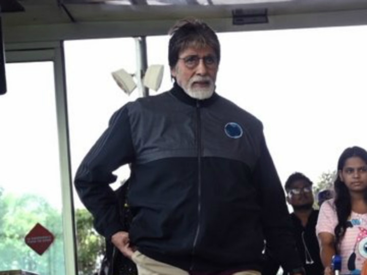Amitabh Bachchan Wraps Up Nagraj Manjule's 'Jhund'! See Picture! PIC: Amitabh Bachchan Wraps Up Nagraj Manjule's 'Jhund'!