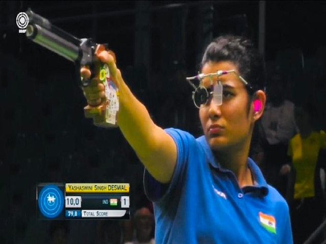ISSF World Cup: Yashaswini Singh Deswal Clinches Gold, Seals India's 9th Olympic Quota ISSF World Cup: Yashaswini Singh Deswal Clinches Gold, Seals India's 9th Olympic Quota