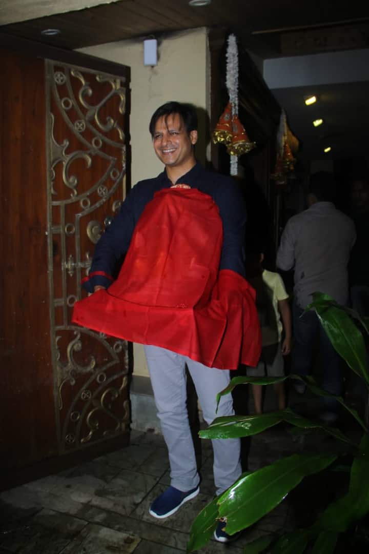 Vivek Oberoi, while talking to ABP News, said that he is bringing eco-friendly Ganpati idol since the past 13-14 years. (PIC Credit- Manav Manglani)