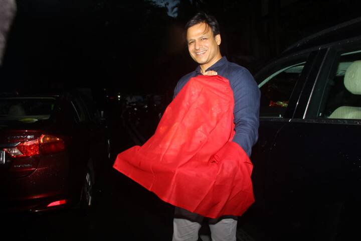 The actor said that the kids at his place are quite excited to celebrate the festival. He also added that his wife Priyanka , mother and sister have done all the preparations. (PIC Credit- Manav Manglani)