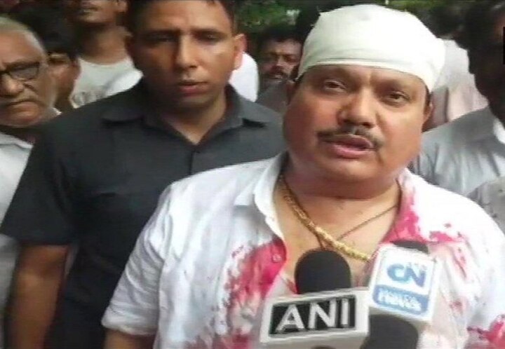 West Bengal: BJP MP Arjun Singh Suffers Head Wound In Clash With Police West Bengal: BJP MP Arjun Singh Suffers Head Wound In Clash With Police