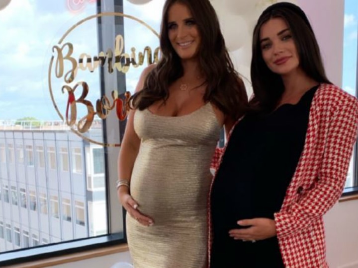 Pregnant Amy Jackson Flaunts Huge Baby Bump At A Friend's Baby Shower! See Pictures! PICS: Pregnant Amy Jackson Flaunts Huge Baby Bump At A Friend's Baby Shower!