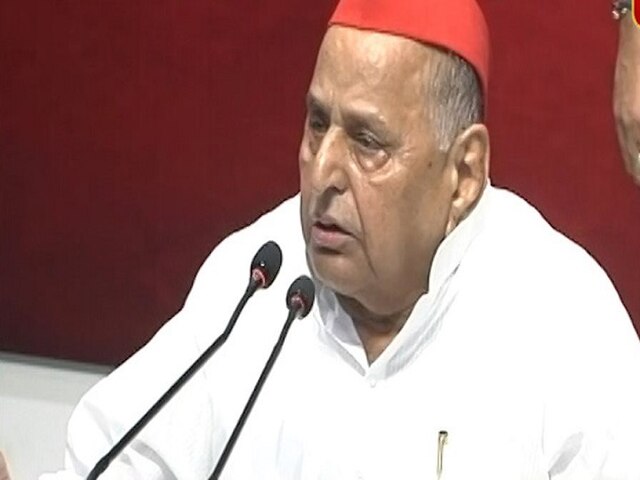 'Azam Khan Wrongly Implicated In Land Grabbing Cases': Mulayam Finally Comes Out In Support Of SP MP Azam Khan Land Grabbing Cases Mulayam Singh Yadav's Press Conference