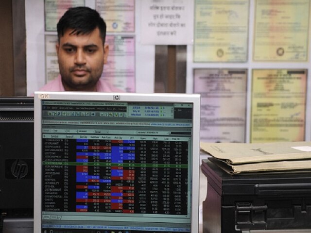 Share Market Update: Sensex Tanks 800 Pts In Worst Fall Since June, Nifty At 10,788 Share Market Update: Sensex Tanks 800 Pts In Worst Fall Since June, Nifty At 10,788