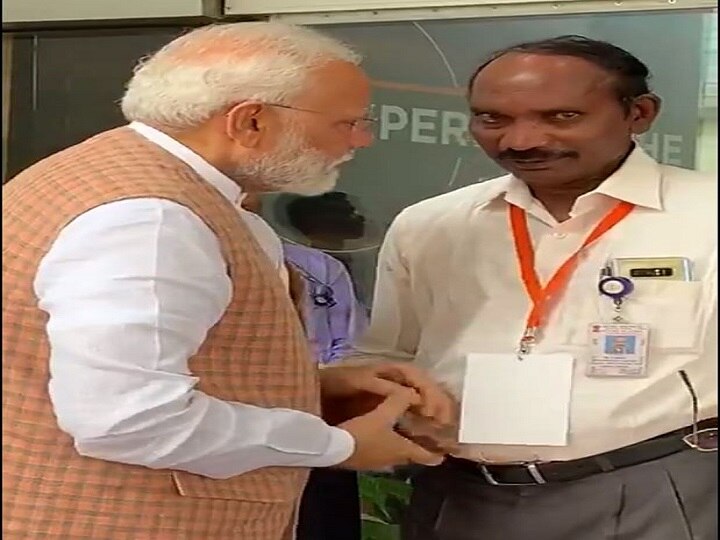 WATCH: Teary-Eyed ISRO chairman K Sivan Shares Emotional Moment With PM Modi After The PM's Moving Speech To Scientists WATCH: Teary-Eyed ISRO Chairman K Sivan Shares Emotional Moment With PM Modi After PM's Moving Speech To Scientists