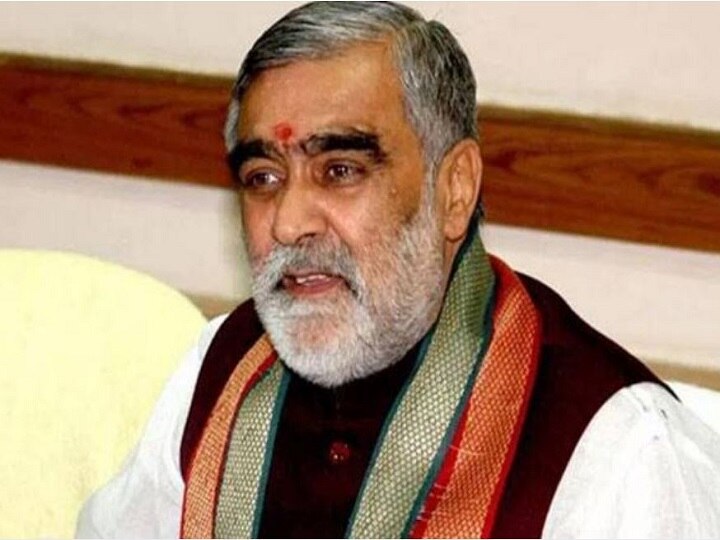 Cow Urine To Be Used In Medicines And Treatment Of Cancer: Ashwini Choubey Cow Urine To Be Used In Medicines And Treatment Of Cancer: MoS Health Ashwini Choubey