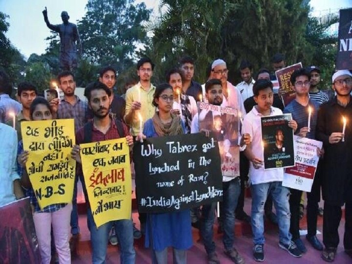 Tabrez Ansari Mob Lynching Case: Jharkhand Police Drops Murder Charges Against 11 Citing Autopsy Report Jharkhand Mob Lynching Case: Police Drop Murder Charges Against 11 Citing Autopsy Report