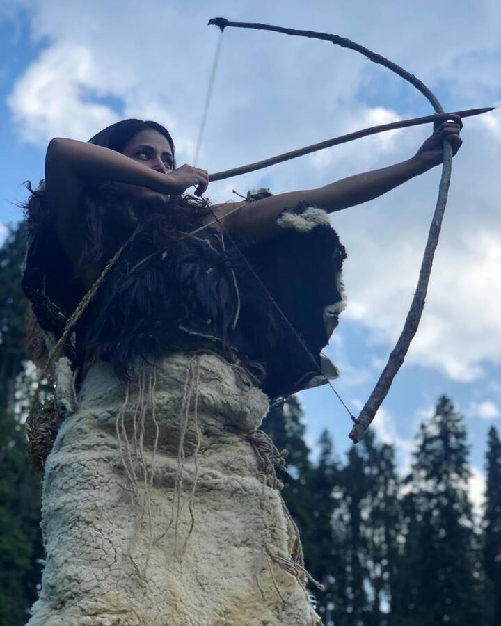 Hina, who's currently shooting Vikram Bhatt's 'Hacked', captioned these pictures from 'Country of Blind'- 