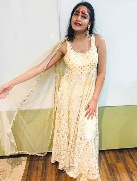 Surbhi captioned the photo as, “Lalbaughcha Raja Darshan happened