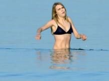 Supermodel Cara Delevingne Doesn\'t Like To Wear Underwear!