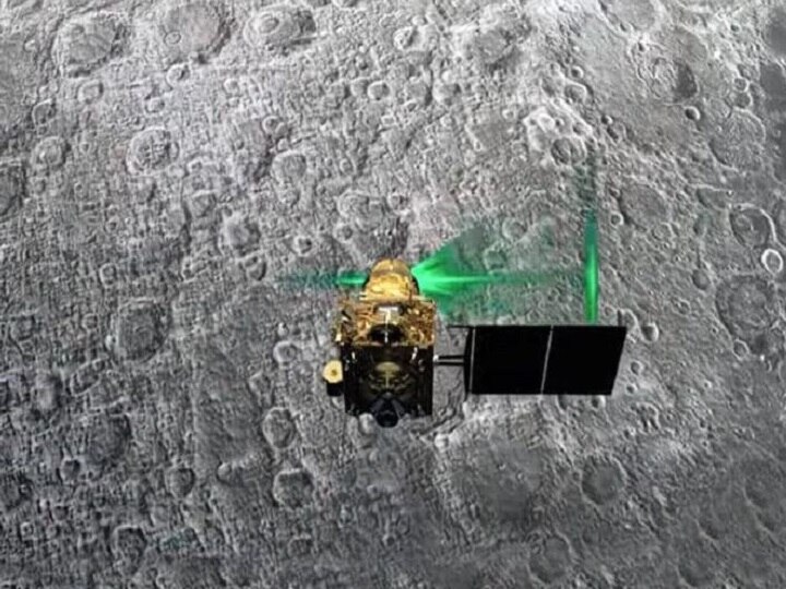 Chandrayaan 2: Search For Vikram On; NASA Scientists Analyse Lunar Images From Orbiter Chandrayaan 2: Search For Vikram On; NASA Scientists Analyse Lunar Images From Orbiter