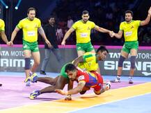 PKL 2019: UP Yoddha Beat Tamil Thalaivas 49-22