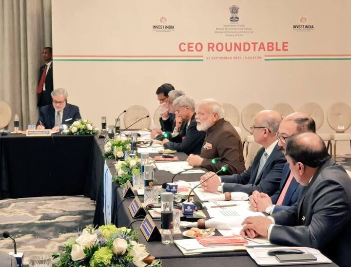 India and USA are looking to diversify cooperation in this sector, Prime Minister's Office tweeted informing about the meeting. External Affairs Minister S Jaishankar and Foreign Secretary Vijay Gokhale were also present in the meeting. / Image tweeted by PMO