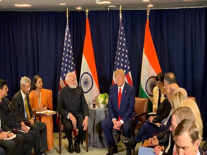 Narendra Modi Donald Trump Meeting: Kashmir Issue Mediation Between India, Pakistan PM Modi, Imran Khan Can Solve Kashmir Issue Together: Donald Trump At India-US Bilateral Meet