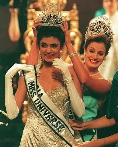 Sushmita Sen Posts Class 12th Group Photo Clicked A Year Before She Was Crowned 'Miss Universe', Calling It The 