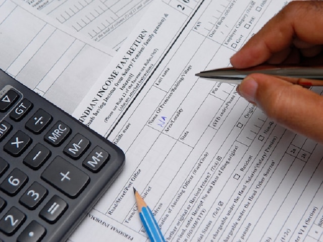 Alert For Taxpayers! No Deadline Extension For Filing Income Tax Return; Notification Is Fake Income Tax Return Deadline Notification IRT Filing False Claim