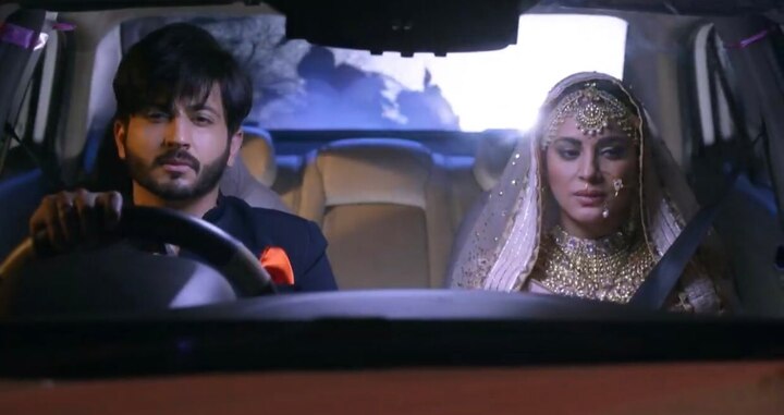 After remaining at no 2 spot since a long time finally Zee TV's hit show 'Kundali Bhagya' is back at the top position, the show starring Dheeraj Dhooper and Shraddha Arya has been fans' favourite and has been top-rated show ever since it started!