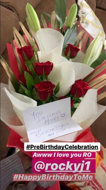 And here's the bouquet that she received from her boyfriend! 