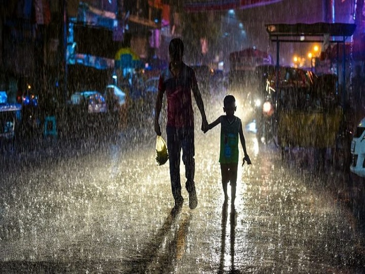 Bihar Rains: IMD Predicts Heavy Downpour, CM Nitish Kumar Holds Meeting Over Flood Alert Bihar Rains: IMD Predicts Heavy Downpour, CM Nitish Kumar Holds Meeting Over Flood Alert