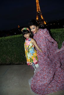 PICS:  Aishwarya Rai Bachchan Dazzles On The Ramp At \'Paris Fashion Week\'!