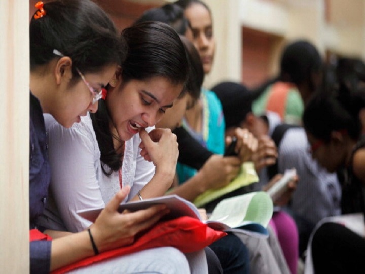 JEE Mains 2020, NEET 2020 And JEE Advanced To Be Postponed? Read JEE & NEET Latest News & Updates After CBSE And ICSE, Will JEE And NEET Exams Be Cancelled Next?