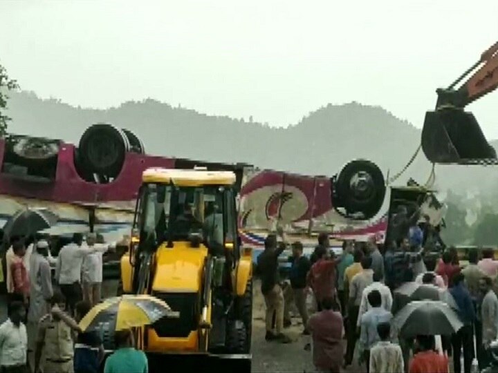 Gujarat: 21 Dead, Several injured As Bus Turns Over In Banaskantha; PM Condoles Deaths Gujarat: 21 Dead, Several injured As Bus Turns Over In Banaskantha; PM Condoles Deaths