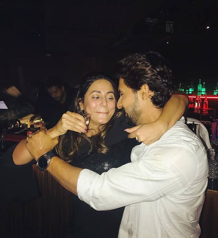 Popular TV actor Ravi Dubey had also shared a photo from Hina's birthday party. He wrote, ''Khan saab ko mana karna impossible hai ..happy birthday dear #hinakhan ..have a super year ahead ..and thank you and @rockyj1 for a fab time last night ..god bless you both.''