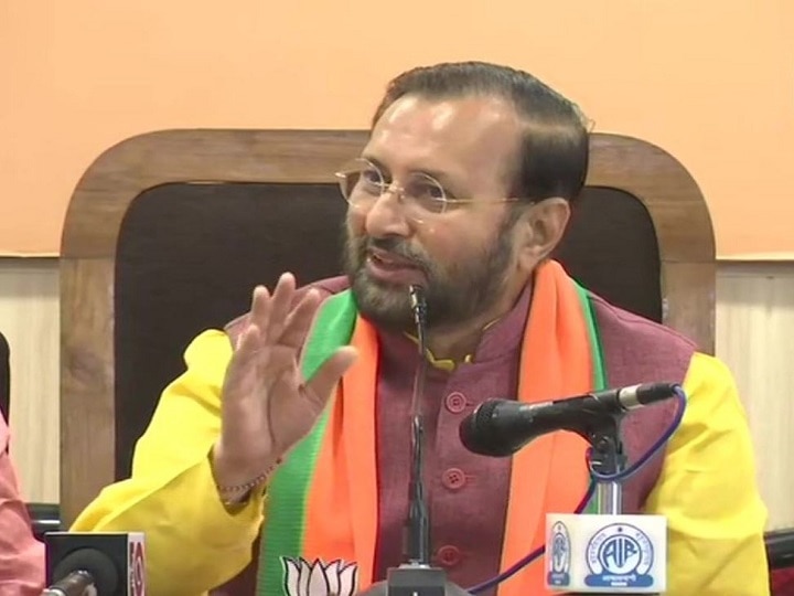 Union Environment Minister Prakash Javadekar Backs Cutting Trees At Aarey, Says Development And Environment Protection Should Go Together Union Environment Minister Javadekar Backs Cutting Trees At Aarey, Says Development And Environment Protection Should Go Together